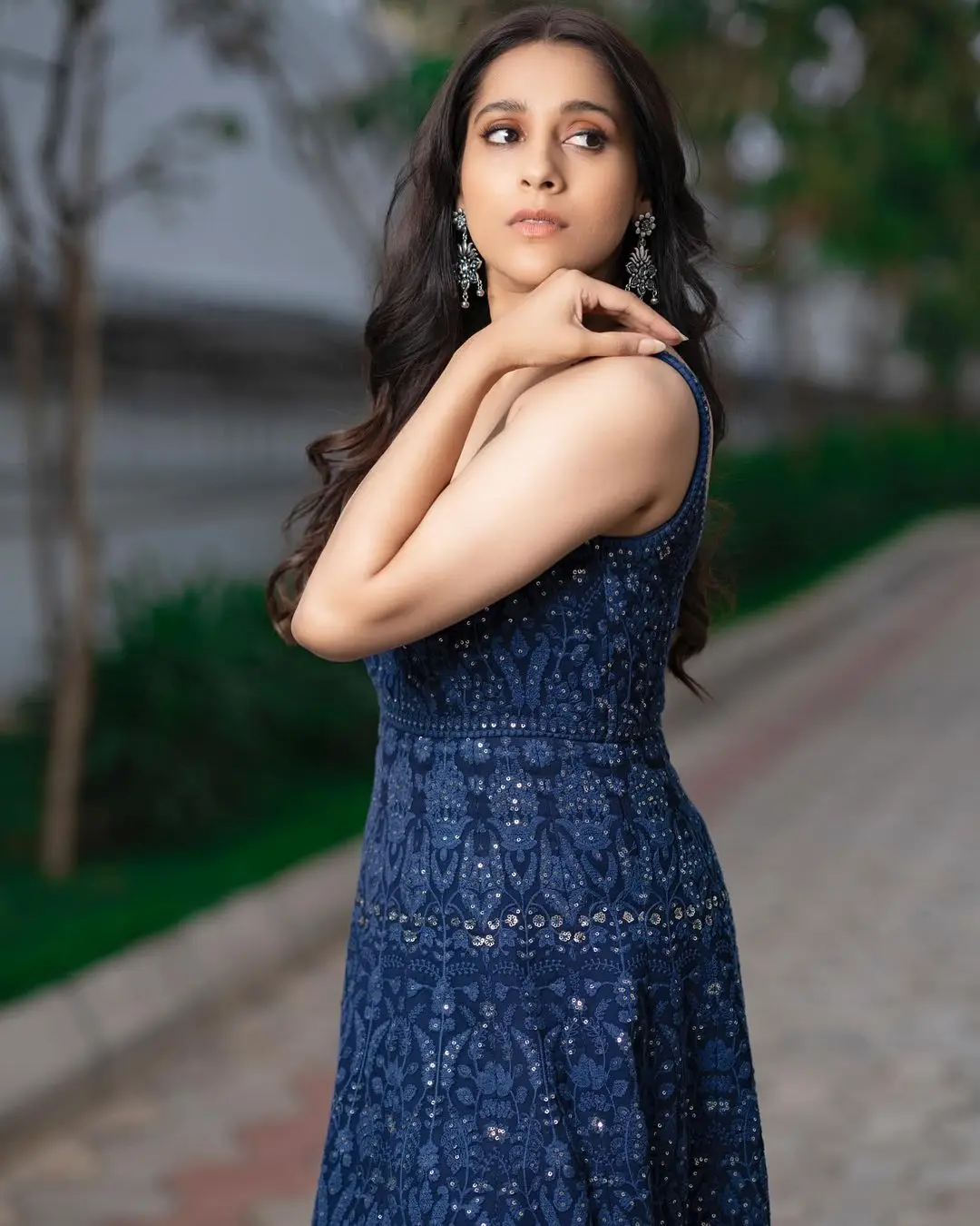 Rashmi Gautam In Sleeveless Blue Gown